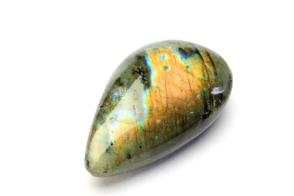 Affirmations To Speak Into Existence With Labradorite