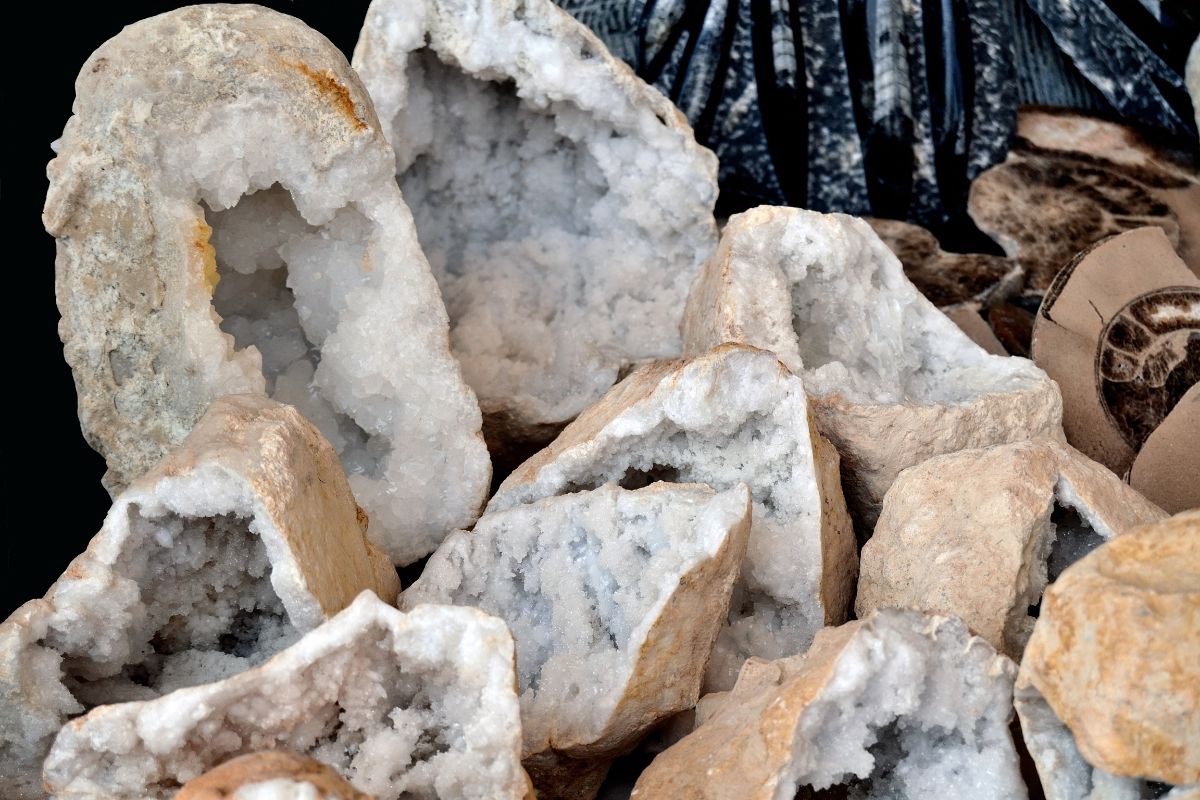 How To Clean Geodes