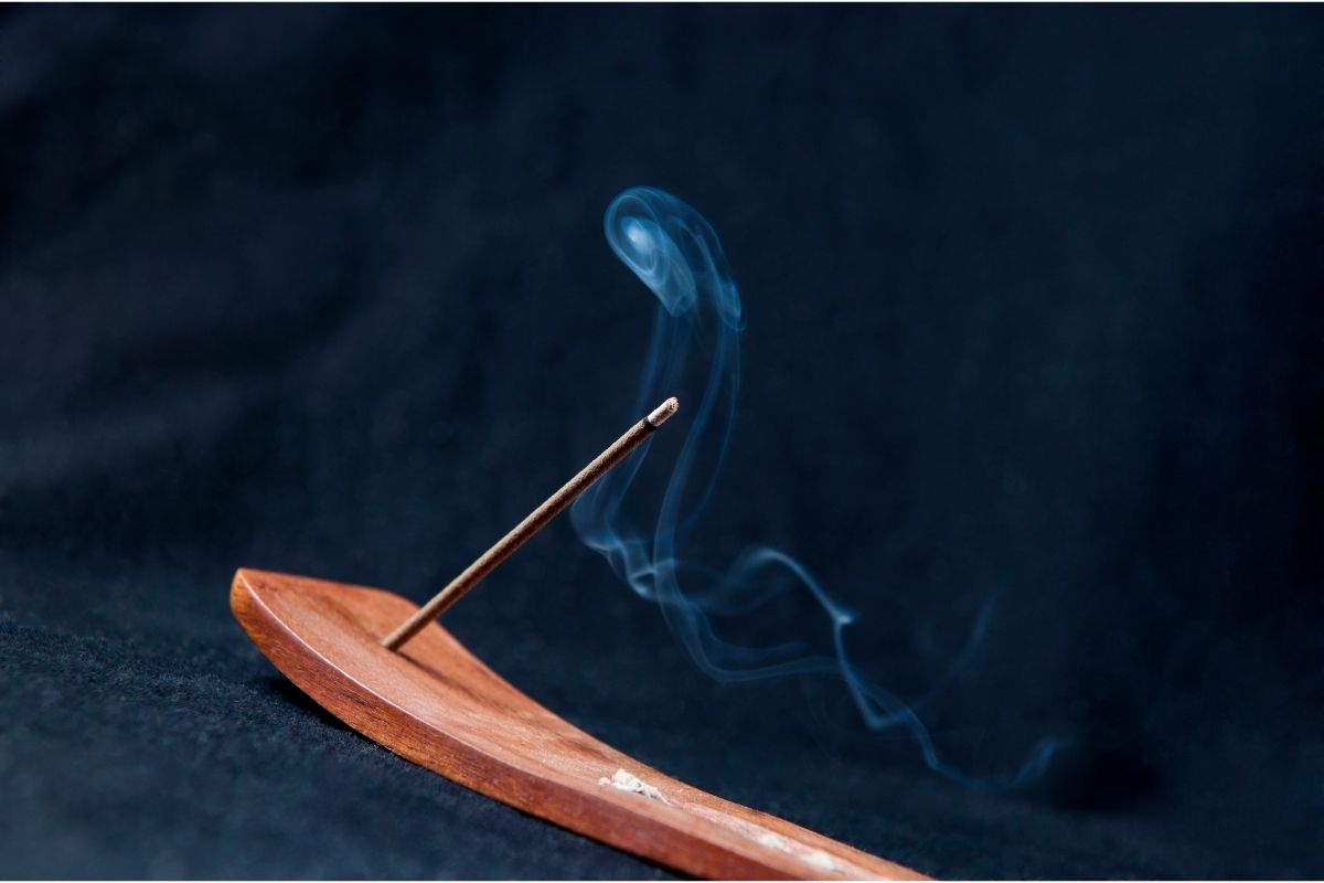 How To Light Incense