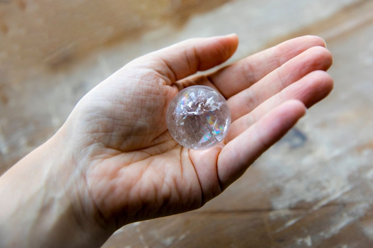 How To Program Clear Quartz With Affirmations